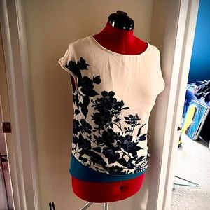 Max Studio Sleeveless Floral Blouse